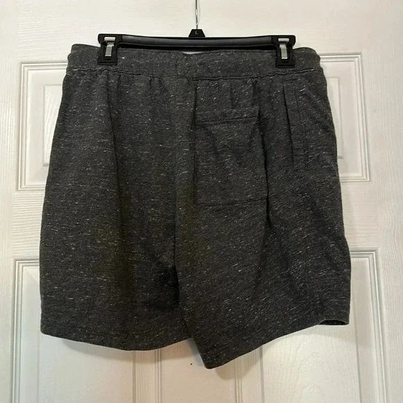 Sonoma Men’s Shorts 32W Gray Soft shorts with pockets - Picture 2 of 2